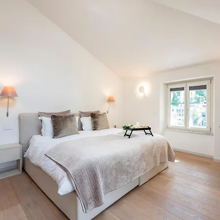 Porto Portofino Coast Апартаменти Рапалло