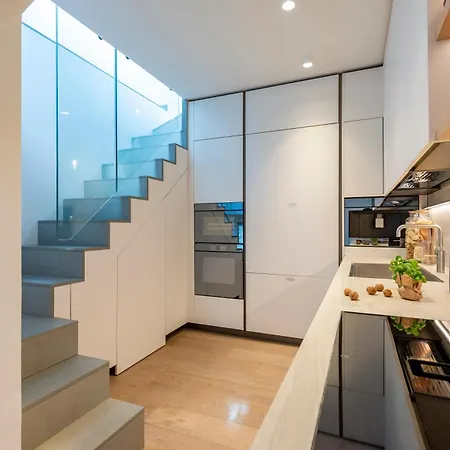 Апартаменти Porto Portofino Coast *