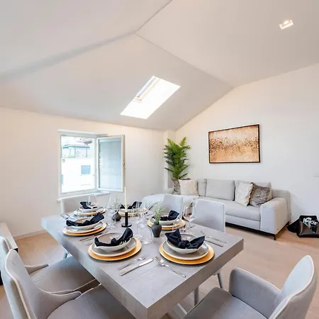 Porto Portofino Coast דירה