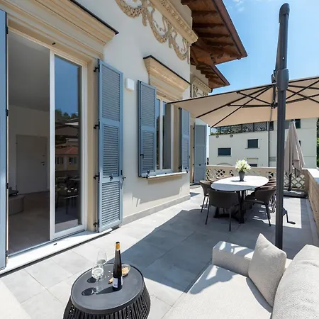 Porto Portofino Coast Апартаменти Рапалло