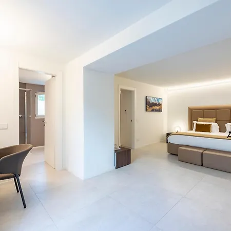 Porto Portofino Coast Апартаменти *